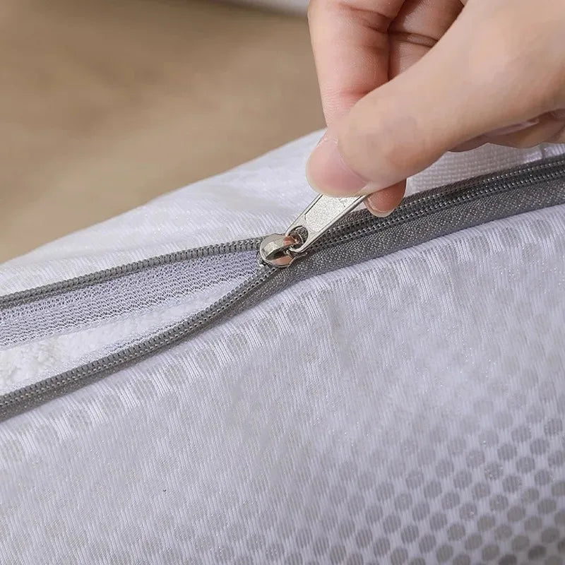 zippered mesh laundry bag for delicates